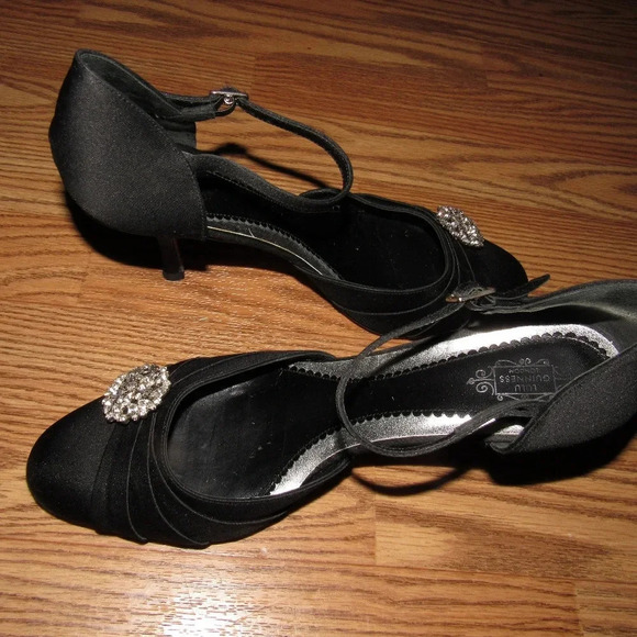 Lulu Guinness London Black Satin D'Orsay Pumps 38 - Picture 5 of 8